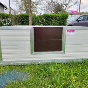 Wurfhäuser/-kästen